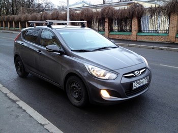 Багажник LUX на аэродинамических дугах для Hyundai Solaris - ОбвесКарРу VIN: 690014-КА LUX ШМ966-69034. 