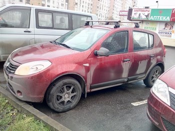Багажник LUX на аэродинамических дугах для Renault Sandero - ОбвесКарРу VIN: 690014-КА LUX Logan04-690. 
