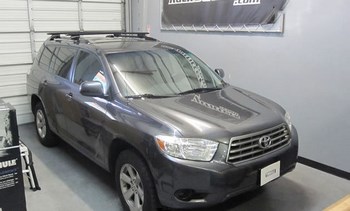 Багажник Thule на аэродинамических дугах для Toyota Highlander - ОбвесКарРу VIN: 962200-775. 