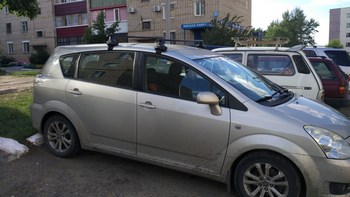 Багажник Thule SquareBar на стальных дугах для Toyota Verso - ОбвесКарРу VIN: 762-754-1353. 