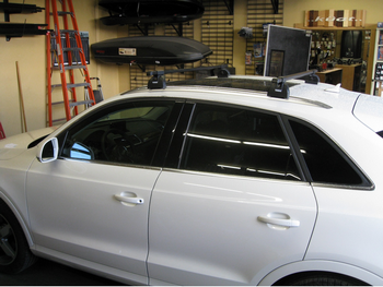 Багажник Thule SquareBar на стальных дугах для Audi Q3 - ОбвесКарРу VIN: 761-753-4027. 