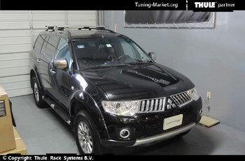 Багажник Thule WingBar на аэродинамических дугах для Mitsubishi Pajero Sport - ОбвесКарРу VIN: 960-775. 