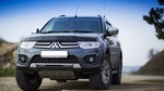 Дефлектор капота EGR темный для Mitsubishi Pajero Sport