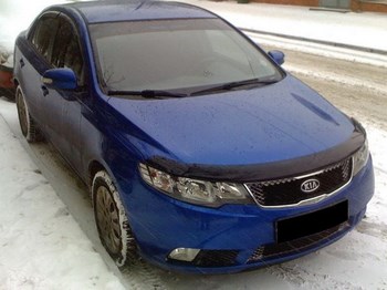 Дефлектор капота EGR темный для Kia Cerato - ОбвесКарРу VIN: SG-9320DS. 