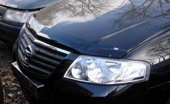 Дефлектор капота EGR темный для Nissan Almera Classic - ОбвесКарРу VIN: SG-3463DS. 