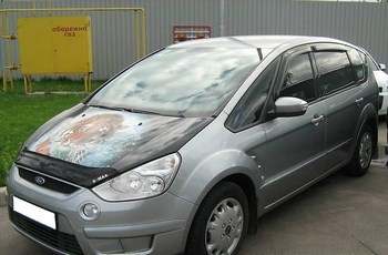 Дефлектор капота EGR темный с надписью для Ford S-Max - ОбвесКарРу VIN: SG-4937DSL. 