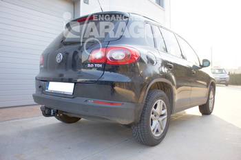 Фиксированный фаркоп Aragon для Volkswagen Tiguan - ОбвесКарРу VIN: E6711AA. 