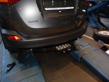 Фиксированный фаркоп Baltex для Toyota RAV 4 - ОбвесКарРу VIN: Y-25. 