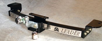 Фиксированный фаркоп Leader Plus с нержавеющей пластиной для Toyota Land Cruiser 105 - ОбвесКарРу VIN: T112-F(N). 