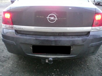 Фиксированный фаркоп VFM-Bosal для Opel Astra H седан - ОбвесКарРу VIN: 1171-A. 