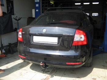 Фиксированный фаркоп VFM-Bosal для Skoda Octavia II лифтбек - ОбвесКарРу VIN: 1918-A. 