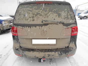 Фиксированный фаркоп VFM-Bosal для Volkswagen Touran - ОбвесКарРу VIN: 2186-A. 