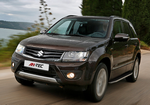 Пороги алюминиевые с черным кантом для Suzuki Grand Vitara 5D