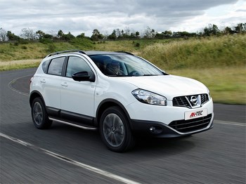 Пороги алюминиевые с нержавеющим кантом для Nissan Qashqai - ОбвесКарРу VIN: A173ALP. 