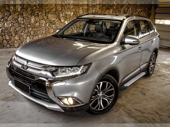Пороги алюминиевые с пластиковыми накладками для Mitsubishi Outlander - ОбвесКарРу VIN: D173AL. 