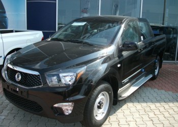 Пороги алюминиевые (Sapphire Silver) для Ssang Yong Actyon Sports - ОбвесКарРу VIN: SYAS.51.9055. 