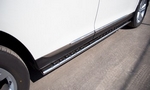 Пороги Russtal - труба овал 75х42 мм с проступью для Toyota Highlander