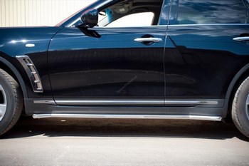 Пороги Russtal стальная труба для Infiniti QX70 - ОбвесКарРу VIN: IF7T-0007723. 
