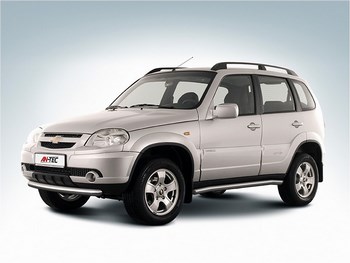 Пороги стальная труба для Chevrolet Niva (2009-н.в.) - ОбвесКарРу VIN: Antek-CN09.80.0850. 