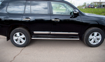 Пороги труба D120хD60 (овал с проступью) RUSSTAL для Toyota Land Cruiser 200