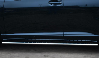 Пороги труба D75хD42 овал с проступью RUSSTAL для Toyota Venza - ОбвесКарРу VIN: TVO-001479. 