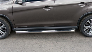 Пороги труба D76 с накладками (вариант 1) RUSSTAL для Peugeot 4008 - ОбвесКарРу VIN: P48T-0005351. 