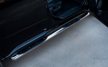 Пороги труба D76 с накладками (вариант 1) RUSSTAL для Nissan X-Trail - ОбвесКарРу VIN: NXT-0100971. 