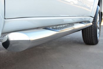 Пороги труба D76 с накладкой (вариант 1) RUSSTAL для Mitsubishi Pajero Sport - ОбвесКарРу VIN: MPST-0015791. 