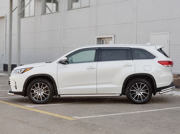 Пороги труба Russtal для Toyota Highlander - ОбвесКарРу VIN: THRL-0026223. 