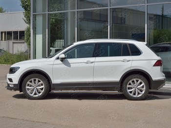 Пороги труба Russtal для Volkswagen Tiguan - ОбвесКарРу VIN: VGO-002717. 