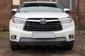 Решетка радиатора ProtectGrille нижняя для Toyota Highlander (2013-2016 Черная) - ОбвесКарРу VIN: TOYHIG14.bot.black. 