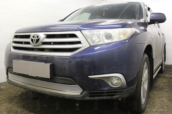 Решетка радиатора ProtectGrille Premium для Toyota Highlander (2010-2013 Хром) - ОбвесКарРу VIN: TOYHIG10.PREMIUM.chrome. 