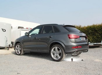 Cъемный фаркоп Westfalia с электрикой для Audi Q3 - оригинал - ОбвесКарРу VIN: 305423900113. 