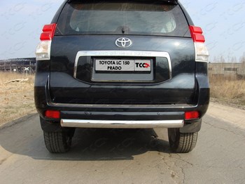 Защита задняя центральная (d=75х42 мм) для Toyota Land Cruiser Prado 150 - ОбвесКарРу VIN: TOYLCPR150-06. 