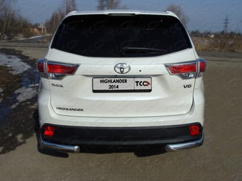 Защита задняя уголки овальные (d=75х42 мм) для Toyota Highlander - ОбвесКарРу VIN: TOYHIGHL14-18. 
