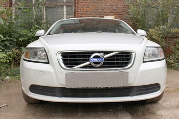 Защитная сетка радиатора ProtectGrille для Vovlo S40 (2007-2012 Черная) - ОбвесКарРу VIN: VS40.07.black. 