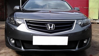 Защитная сетка радиатора ProtectGrille для Honda Accord VIII (2008-2011 Черная) - ОбвесКарРу VIN: HONAC.black. 