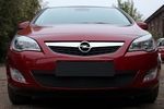 Защитная сетка радиатора ProtectGrille для Opel Astra J (2010-2012 Черная)