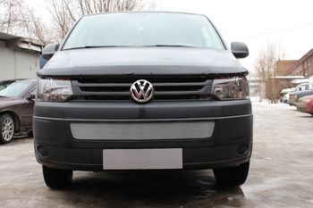 Защитная сетка радиатора ProtectGrille для Volkswagen T5 Transporter (2009-2015 Хром) - ОбвесКарРу VIN: VWT5.chrome. 