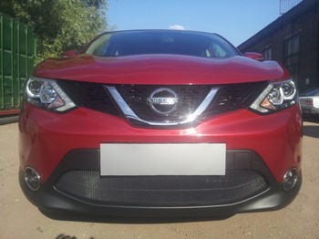 Защитная сетка радиатора ProtectGrille для Nissan Qashqai без парктроников (2014-2015 Черная) - ОбвесКарРу VIN: NQAS14.black. 