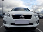 Защитная сетка радиатора ProtectGrille для Toyota RAV4 (2010-2013 Черная)