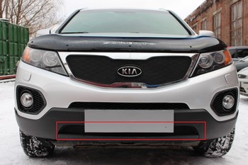 Защитная сетка радиатора ProtectGrille нижняя для KIA Sorento II (2009-2012 Черная) - ОбвесКарРу VIN: KIASOR09.bot.black. 