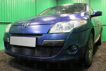 Защитная сетка радиатора ProtectGrille нижняя для Renault Megane (2009-2012 Черная) - ОбвесКарРу VIN: RMEG09.bot.black. 