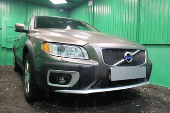 Защитная сетка радиатора ProtectGrille Optimal верхняя для Vovlo XC70 (2007-2013 Черная) - ОбвесКарРу VIN: VXC70.07.OPTIMAL.top.blac. 