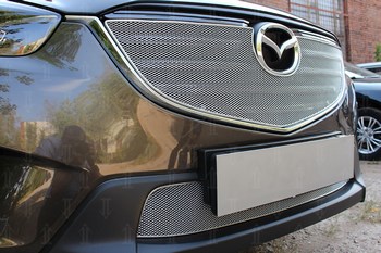 Защитная сетка радиатора ProtectGrille Optimal нижняя для Mazda CX5 (2012-2014 Хром) - ОбвесКарРу VIN: MAZCX5.OPTIMAL.bot.chrome. 