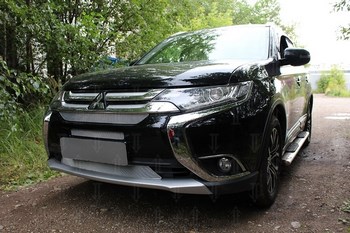 Защитная сетка радиатора ProtectGrille Optimal 3 части для Mitsubishi Outlander III (2015- Хром) - ОбвесКарРу VIN: MITOUT15.OPTIMAL.chrome. 