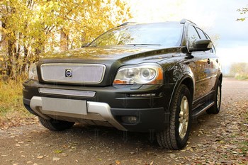 Защитная сетка радиатора ProtectGrille Premium средняя для Vovlo XC90 (2006-2009 Хром) - ОбвесКарРу VIN: VXC90.06.PREMIUM.mid.chro. 