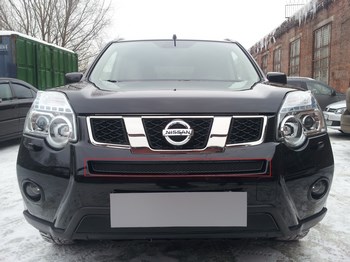 Защитная сетка радиатора ProtectGrille Premium средняя для Nissan X-Trail (2011-2014 Черная) - ОбвесКарРу VIN: NXTRT31.Premium.mid.black. 