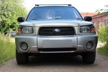 Защитная сетка радиатора ProtectGrille Premium нижняя для Subaru Forester (2004-2008 Черная) - ОбвесКарРу VIN: SUBFOR04.bot.black. 