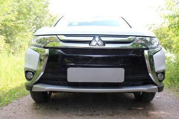 Защитная сетка радиатора ProtectGrille Premium 4 части для Mitsubishi Outlander III (2015- Черная) - ОбвесКарРу VIN: MITOUT15.black. 